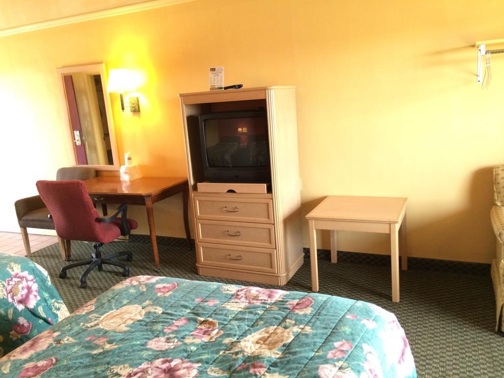 Scottish Inn - Nashville Bilik gambar
